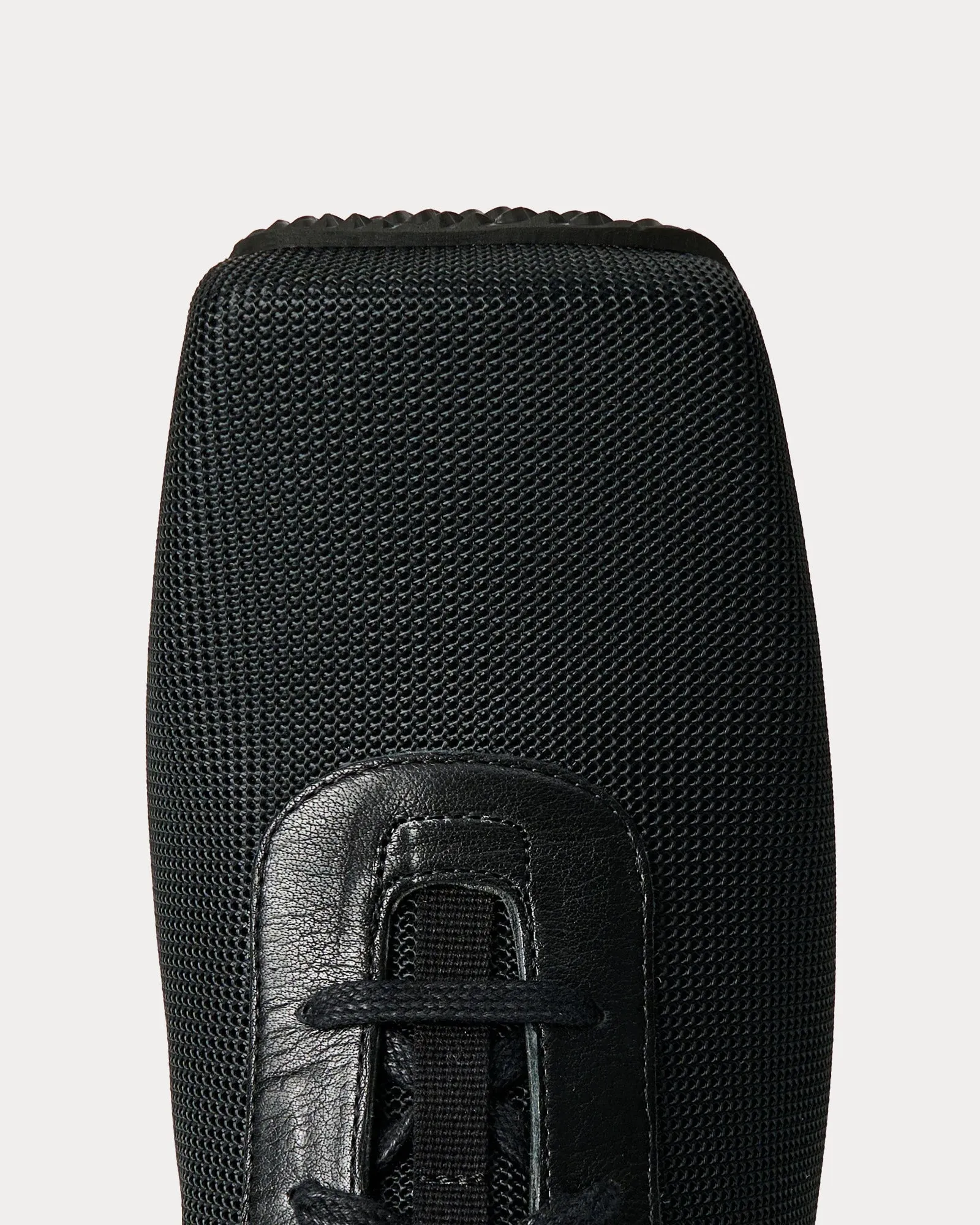 Blunt Runner Nylon Black Low Top Sneakers
