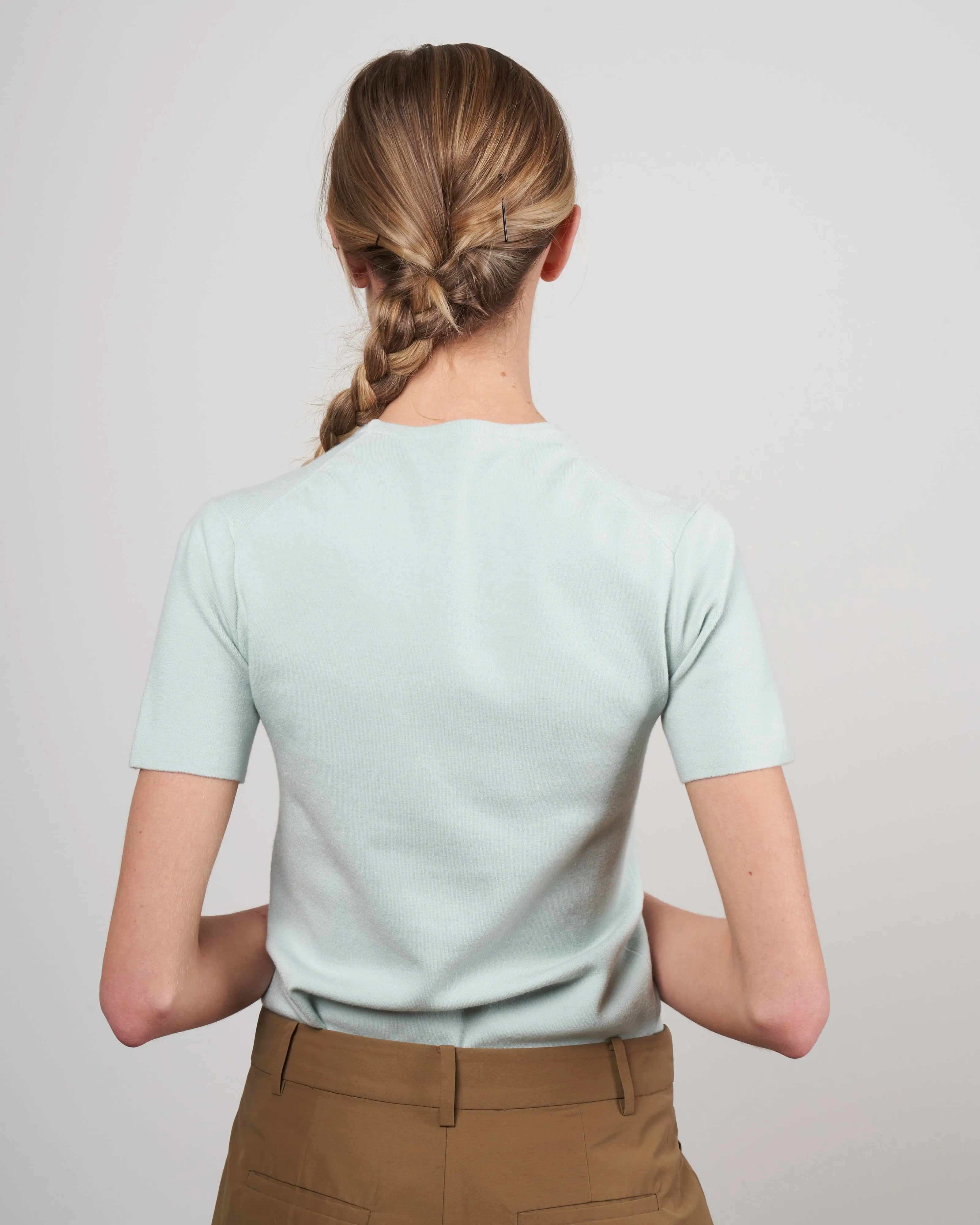 cashmere tee - light blue sage