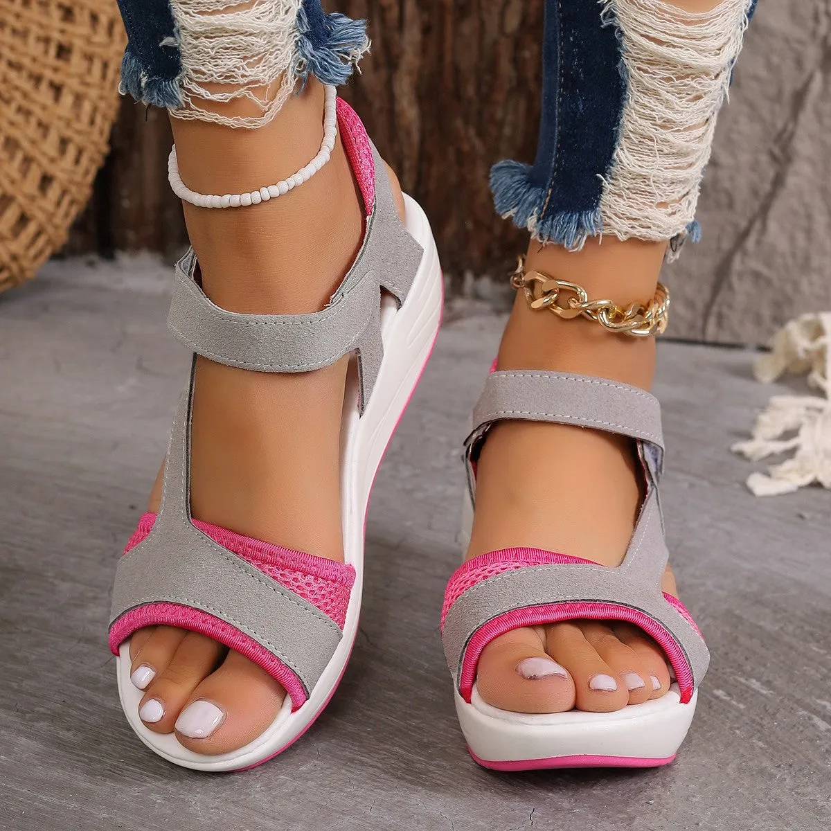 Lightweight Women's Sandals