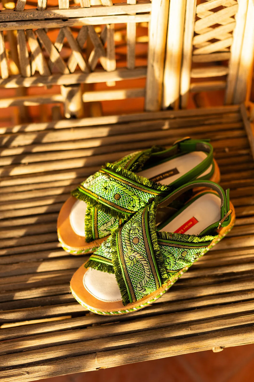 MEHER KAKALIA - DA GAMMA  BLOC SANDAL IN KELLY GREEN PARROT