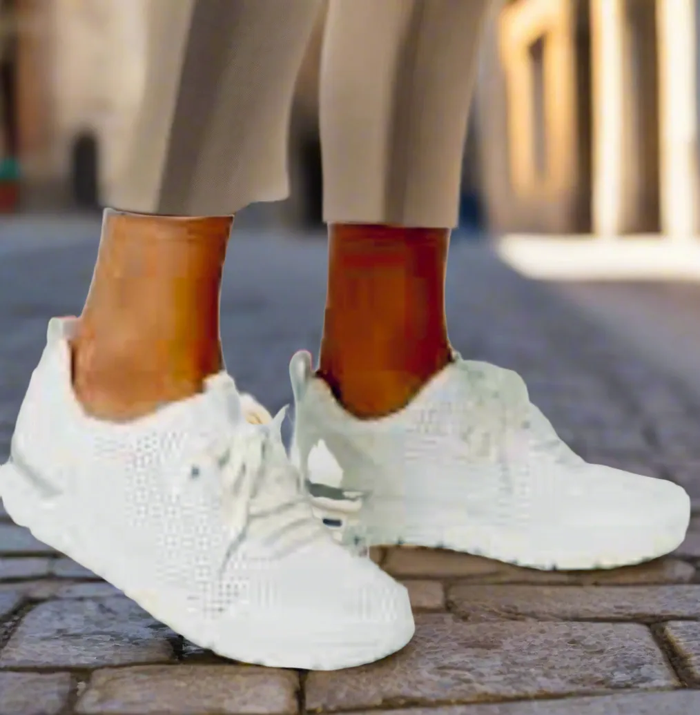 UGG Women Tay Knit Triple White Mesh Walking Shoes size 12 M